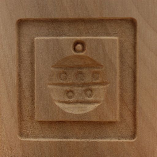 4811_5,5x5,5_Christbaumkugel groß_Schlicht und Einfach