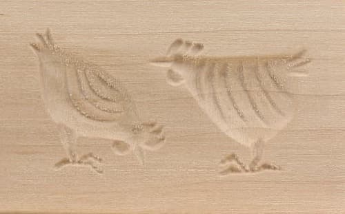 Zwei Hühner Streifen - Springerle Model aus Birnbaumholz Zwei Hühner Streifen - Springerle Model aus Birnbaumholz